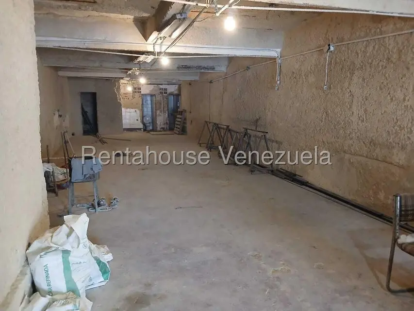 Comercial (Local Comercial) en Alquiler en Catia, Distrito Metropolitano - 11