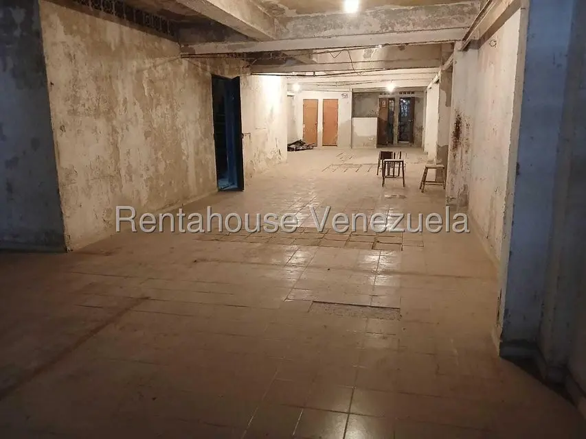 Comercial (Local Comercial) en Alquiler en Catia, Distrito Metropolitano - 27