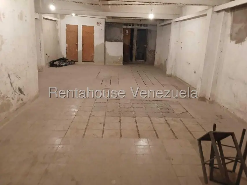 Comercial (Local Comercial) en Alquiler en Catia, Distrito Metropolitano - 29