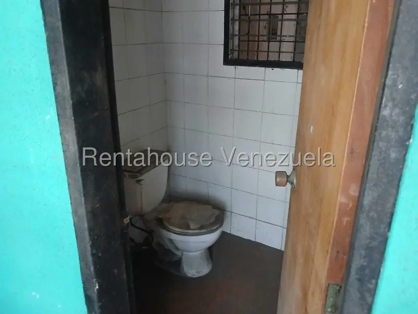 Comercial (Local Comercial) en Alquiler en Catia, Distrito Metropolitano - 31