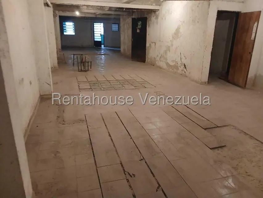 Comercial (Local Comercial) en Alquiler en Catia, Distrito Metropolitano - 32