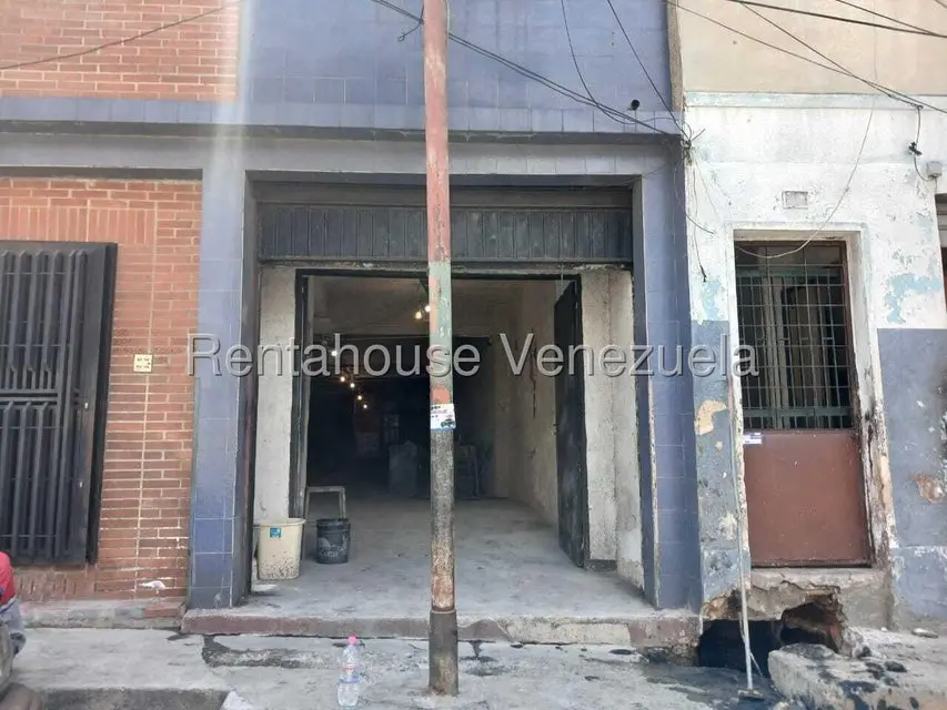 Comercial (Local Comercial) en Alquiler en Catia, Distrito Metropolitano - 8