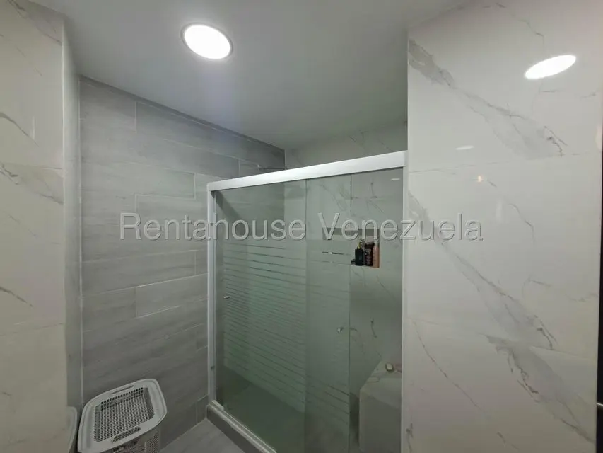 Apartamento (1 Nivel) en Venta en Altamira, Distrito Metropolitano - 17