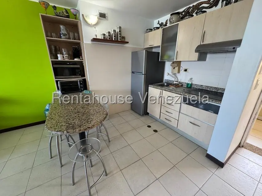 Apartamento (1 Nivel) en Alquiler en Playa Grande, Vargas - 14