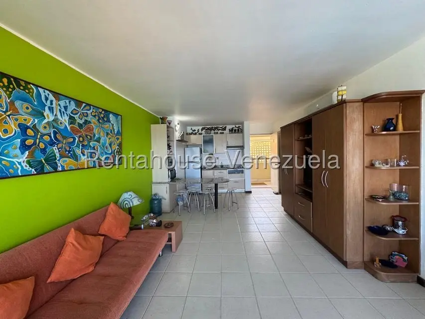 Apartamento (1 Nivel) en Alquiler en Playa Grande, Vargas - 17