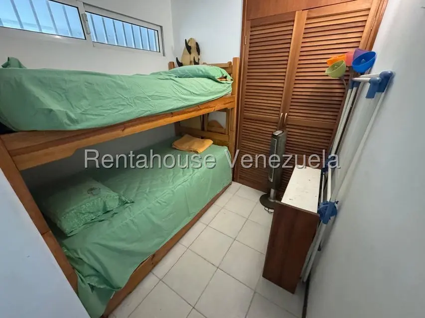 Apartamento (1 Nivel) en Alquiler en Playa Grande, Vargas - 8