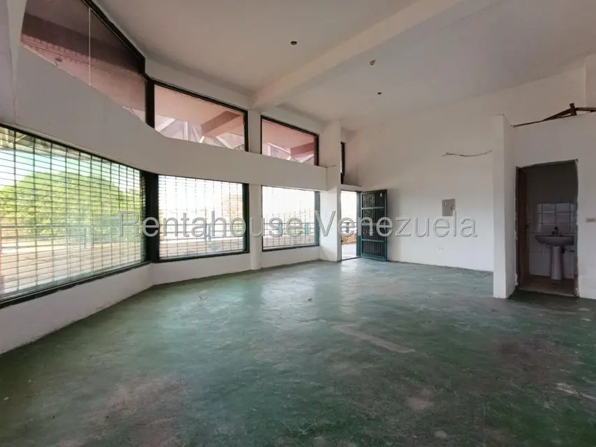 Comercial (Local Comercial) en Venta en Sabana Larga, Aragua - 2