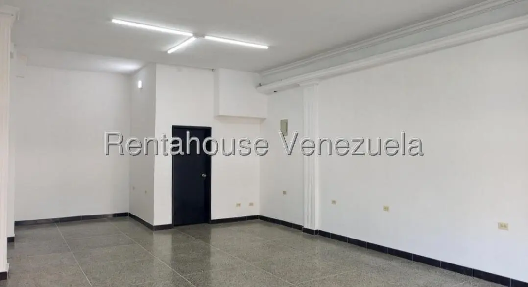 Comercial (Local Comercial) en Alquiler en Casco Central, Zulia - 4
