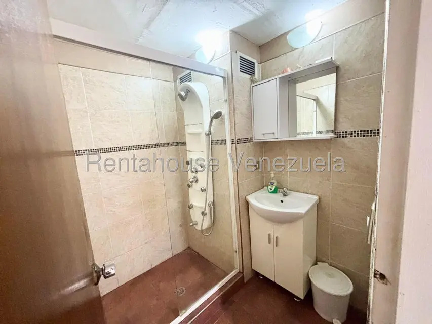 Apartamento (1 Nivel) en Venta en Las Trinitarias, Lara - 17