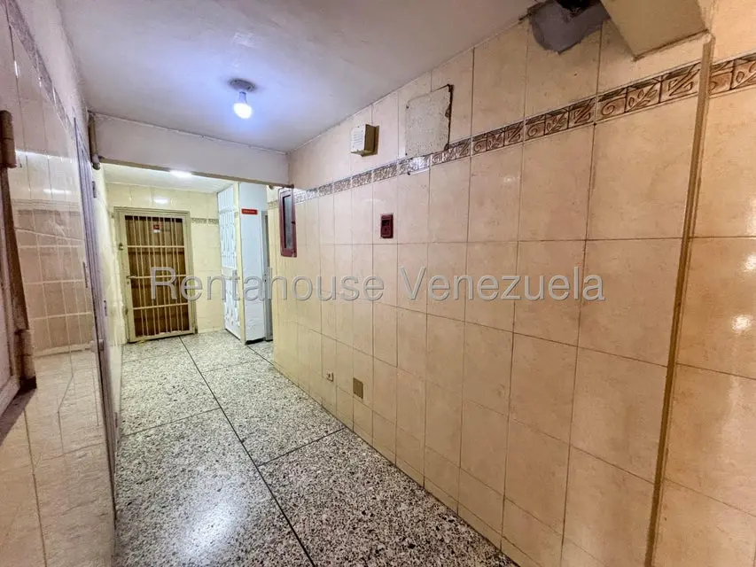 Apartamento (1 Nivel) en Venta en Las Trinitarias, Lara - 24