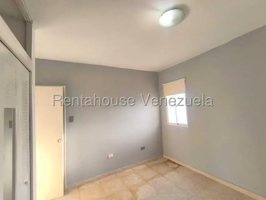 Apartamento (1 Nivel) en Alquiler en Ziruma, Zulia - 15