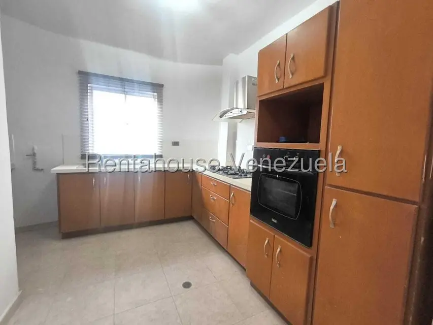 Apartamento (1 Nivel) en Alquiler en Ziruma, Zulia - 3