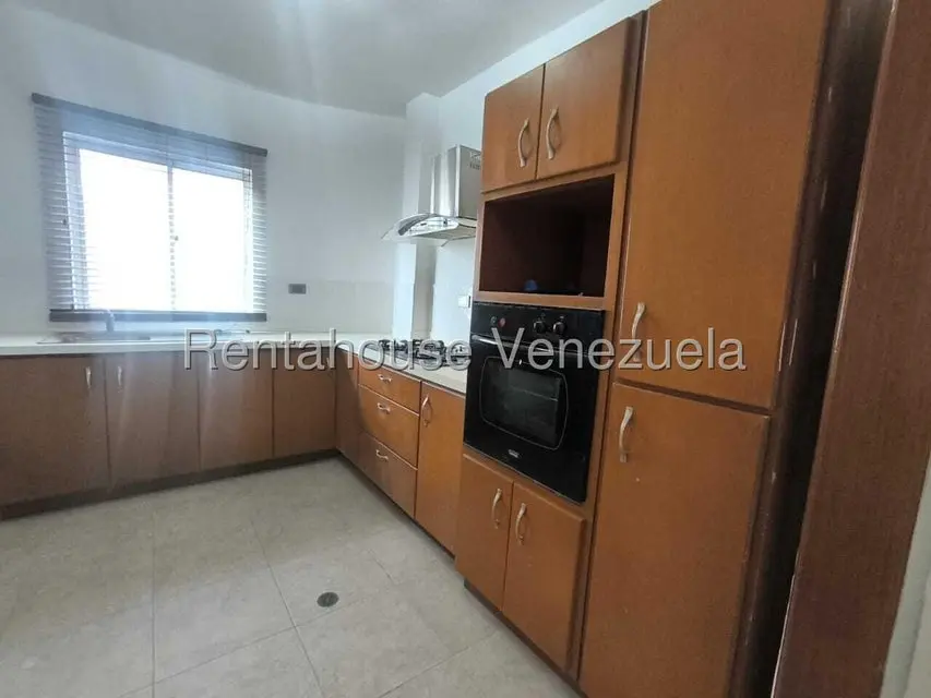 Apartamento (1 Nivel) en Alquiler en Ziruma, Zulia - 5