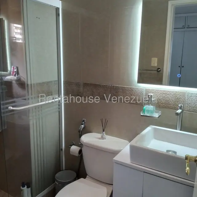 Apartamento (1 Nivel) en Venta en La Boyera, Distrito Metropolitano - 14