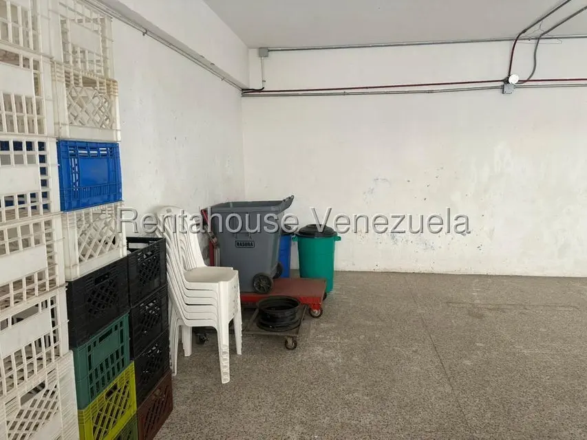 Comercial (Local Comercial) en Venta en Los Chaguaramos, Distrito Metropolitano - 10