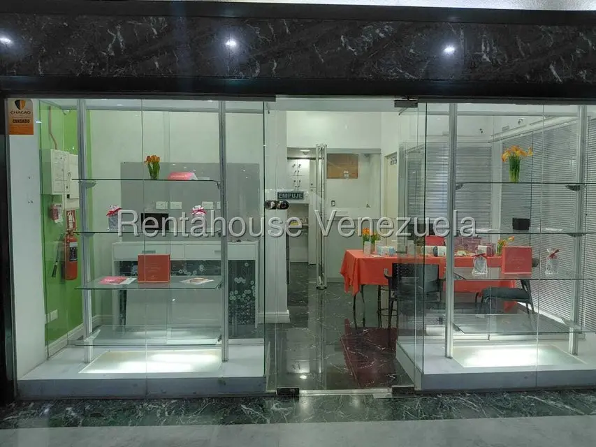 Comercial (Local Comercial) en Alquiler en La Castellana, Distrito Metropolitano - 2