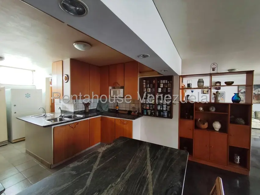 Apartamento (1 Nivel) en Venta en Chuao, Distrito Metropolitano - 24