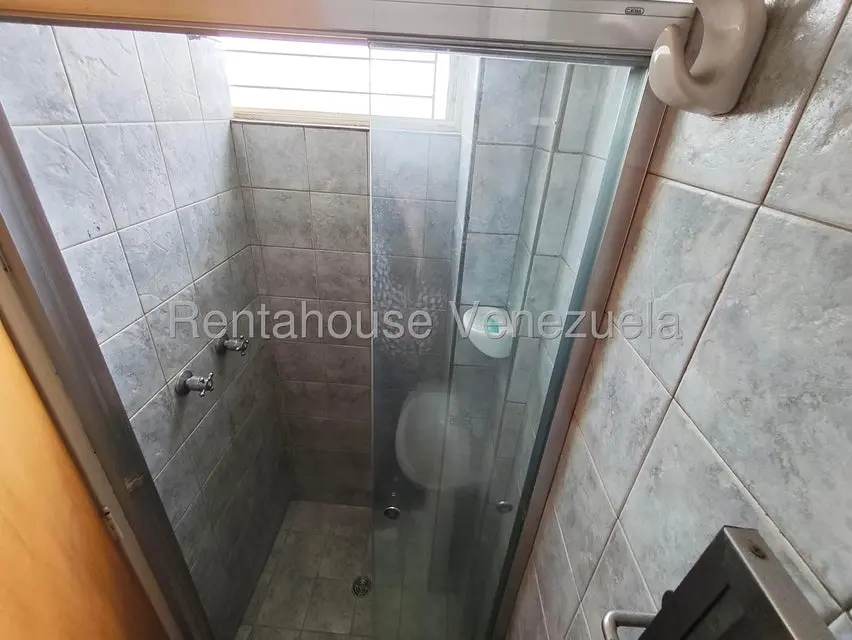 Apartamento (1 Nivel) en Venta en Chuao, Distrito Metropolitano - 25