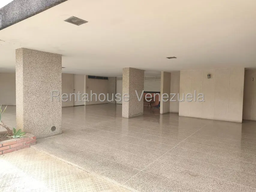 Apartamento (1 Nivel) en Venta en Chuao, Distrito Metropolitano - 29