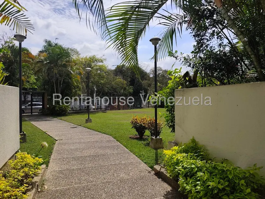 Apartamento (1 Nivel) en Venta en Chuao, Distrito Metropolitano - 30