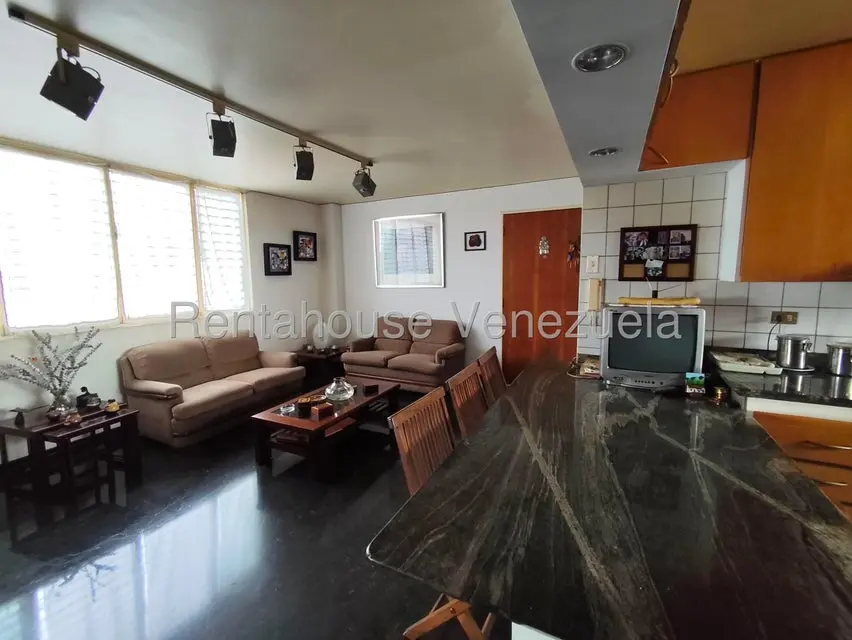 Apartamento (1 Nivel) en Venta en Chuao, Distrito Metropolitano - 6