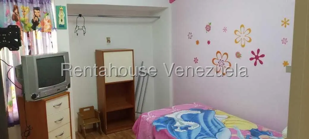 Townhouse (Duplex) en Alquiler en El Rincon, Carabobo - 12