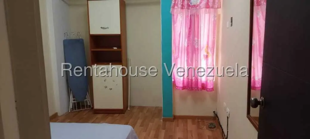 Townhouse (Duplex) en Alquiler en El Rincon, Carabobo - 18
