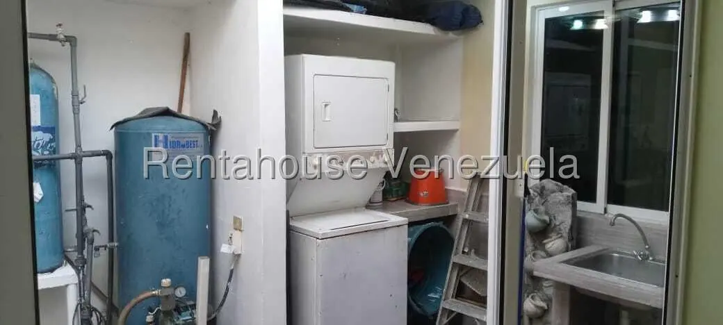 Townhouse (Duplex) en Alquiler en El Rincon, Carabobo - 22