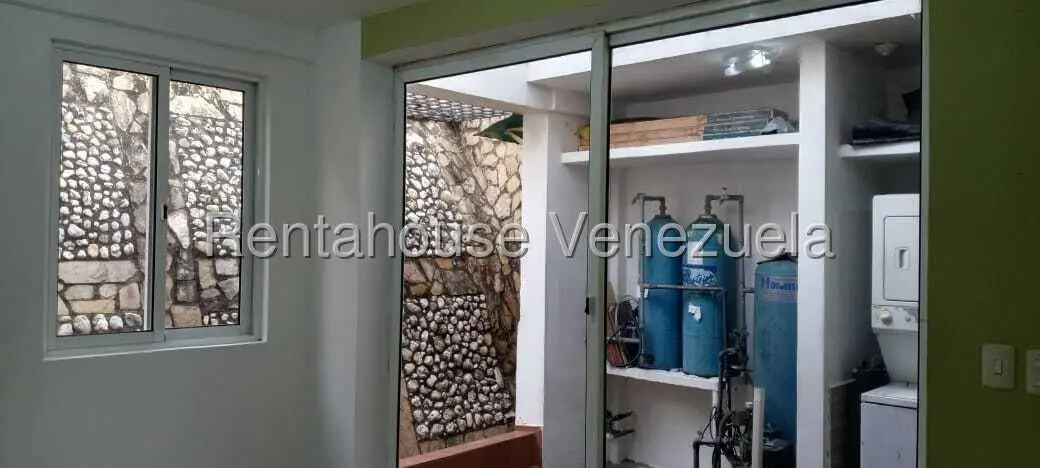 Townhouse (Duplex) en Alquiler en El Rincon, Carabobo - 23