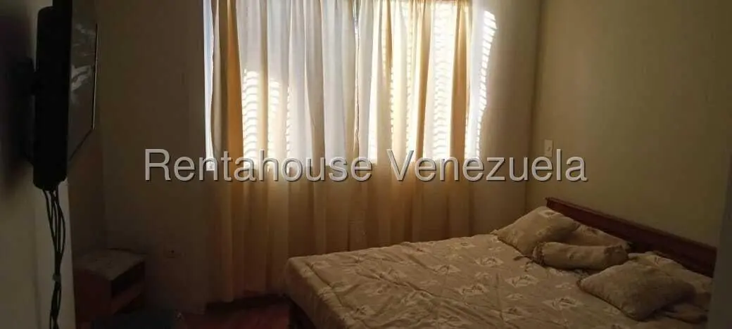 Townhouse (Duplex) en Alquiler en El Rincon, Carabobo - 27