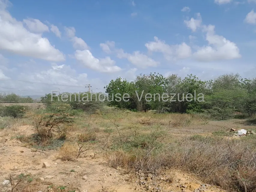 Terreno (Comercial) en Venta en Intercomunal Coro La Vela, Falcon - 13
