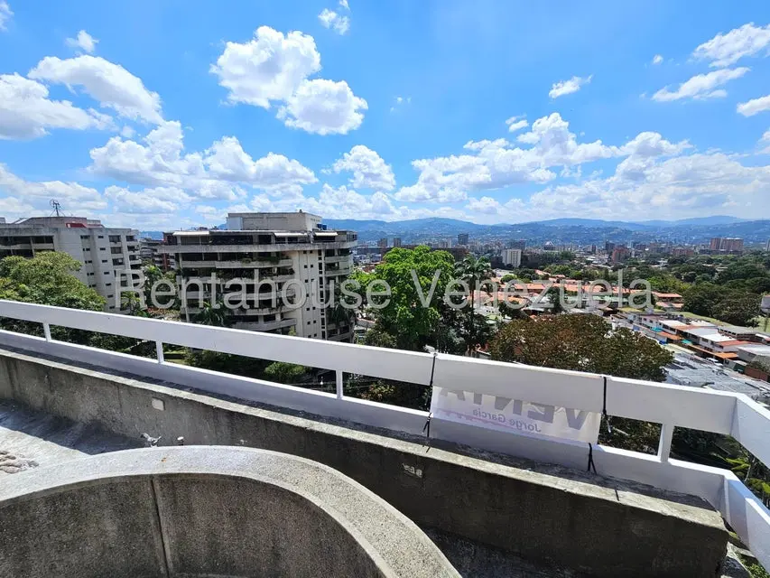 Apartamento (Penthouse) en Venta en Los Chorros, Distrito Metropolitano - 26