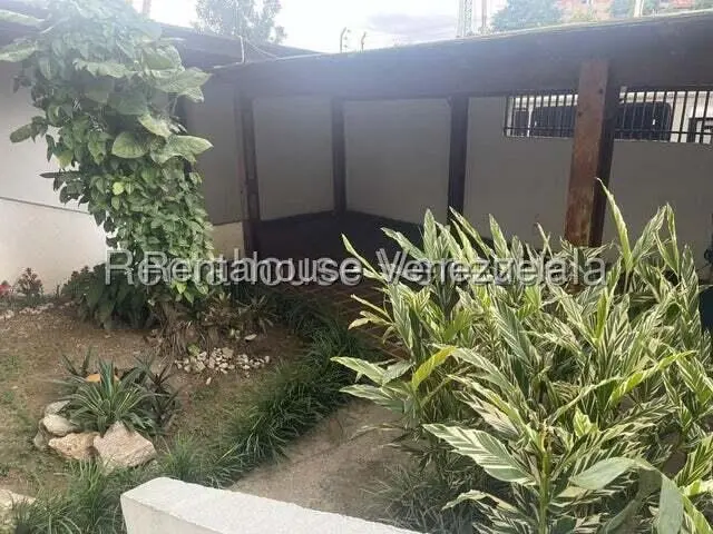 Apartamento (1 Nivel) en Venta en Guaicay, Distrito Metropolitano - 17