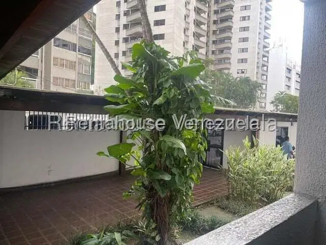 Apartamento (1 Nivel) en Venta en Guaicay, Distrito Metropolitano - 19
