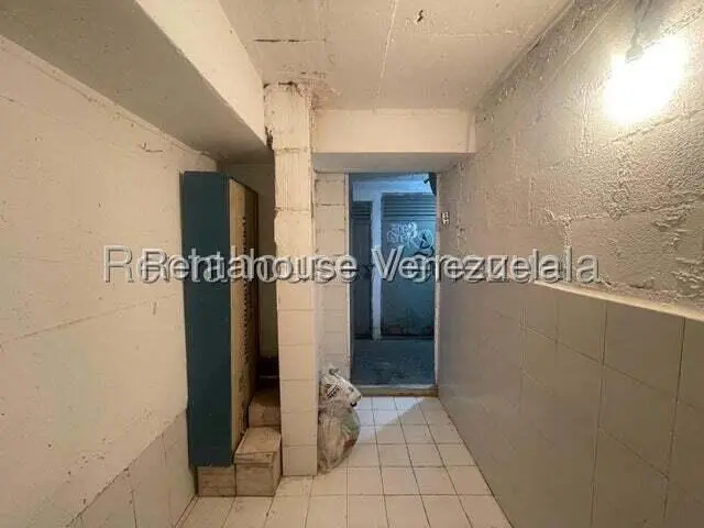 Apartamento (1 Nivel) en Venta en Guaicay, Distrito Metropolitano - 20