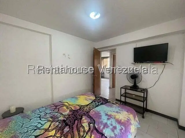 Apartamento (1 Nivel) en Venta en Guaicay, Distrito Metropolitano - 6
