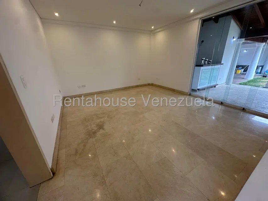 Casa (1 Nivel) en Venta en Lomas de La Lagunita, Distrito Metropolitano - 18