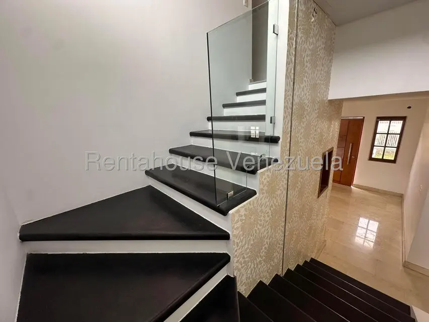 Casa (1 Nivel) en Venta en Lomas de La Lagunita, Distrito Metropolitano - 21