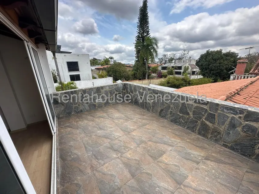 Casa (1 Nivel) en Venta en Lomas de La Lagunita, Distrito Metropolitano - 27
