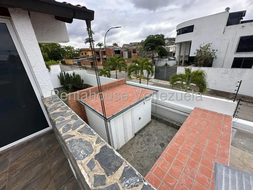 Casa (1 Nivel) en Venta en Lomas de La Lagunita, Distrito Metropolitano - 28
