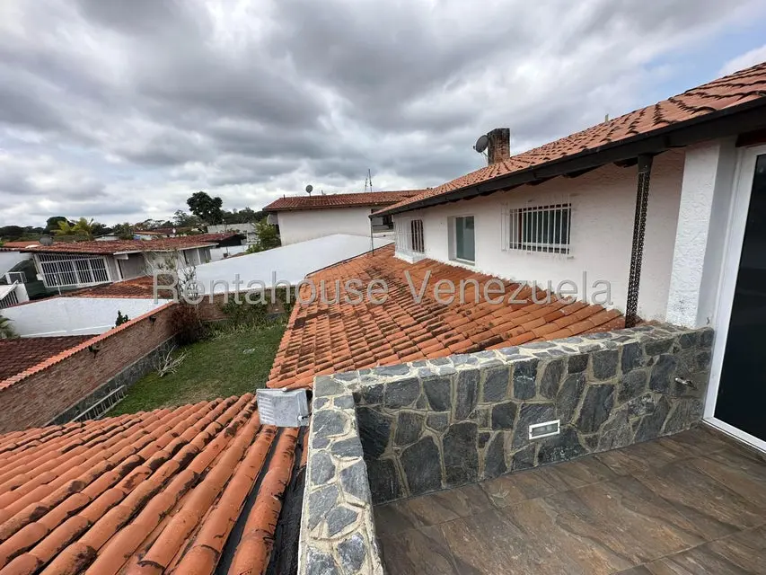 Casa (1 Nivel) en Venta en Lomas de La Lagunita, Distrito Metropolitano - 29