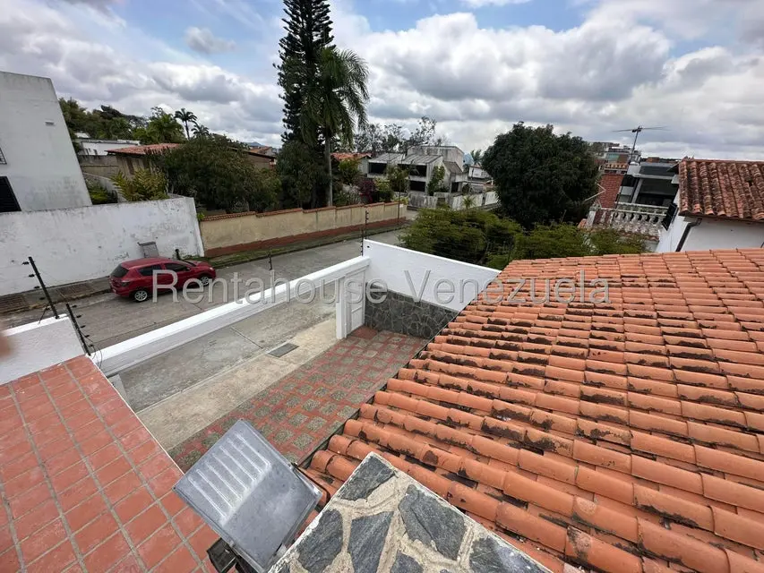 Casa (1 Nivel) en Venta en Lomas de La Lagunita, Distrito Metropolitano - 30