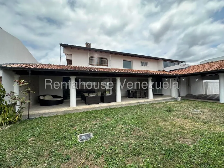 Casa (1 Nivel) en Venta en Lomas de La Lagunita, Distrito Metropolitano - 5