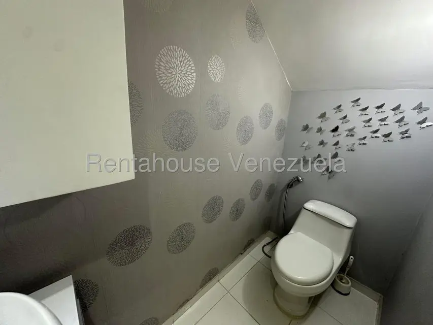 Casa (1 Nivel) en Venta en Lomas de La Lagunita, Distrito Metropolitano - 48