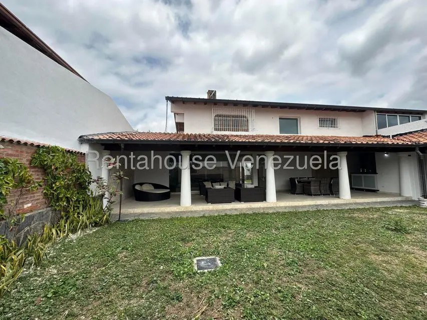 Casa (1 Nivel) en Venta en Lomas de La Lagunita, Distrito Metropolitano - 54
