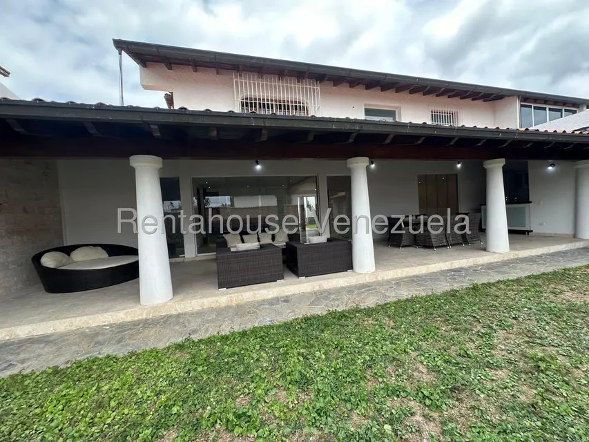 Casa (1 Nivel) en Venta en Lomas de La Lagunita, Distrito Metropolitano - 56