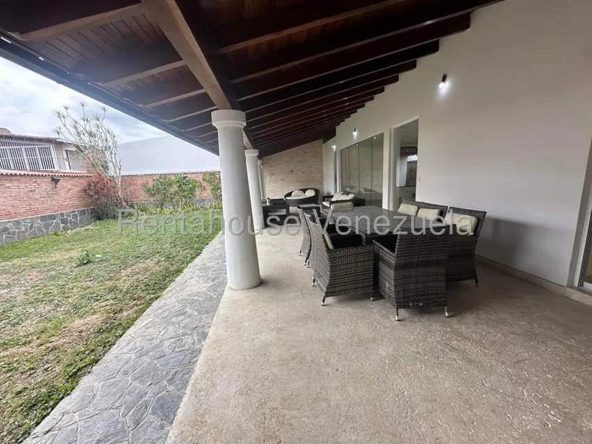 Casa (1 Nivel) en Venta en Lomas de La Lagunita, Distrito Metropolitano - 59
