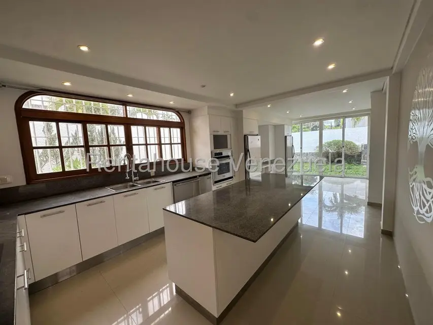 Casa (1 Nivel) en Venta en Lomas de La Lagunita, Distrito Metropolitano - 8