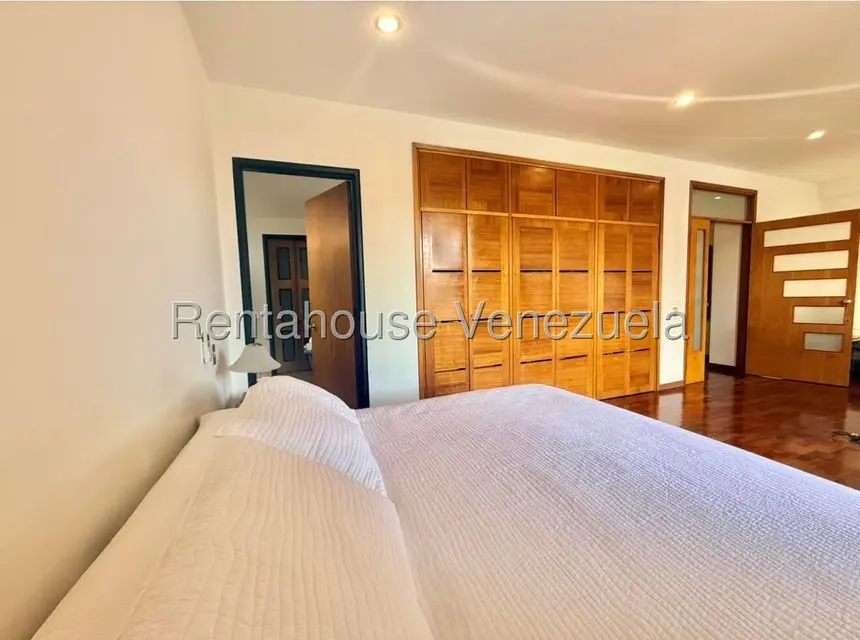 Apartamento (Multiples Niveles) en Venta en Los Samanes, Distrito Metropolitano - 33