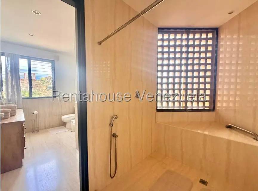 Apartamento (Multiples Niveles) en Venta en Los Samanes, Distrito Metropolitano - 40